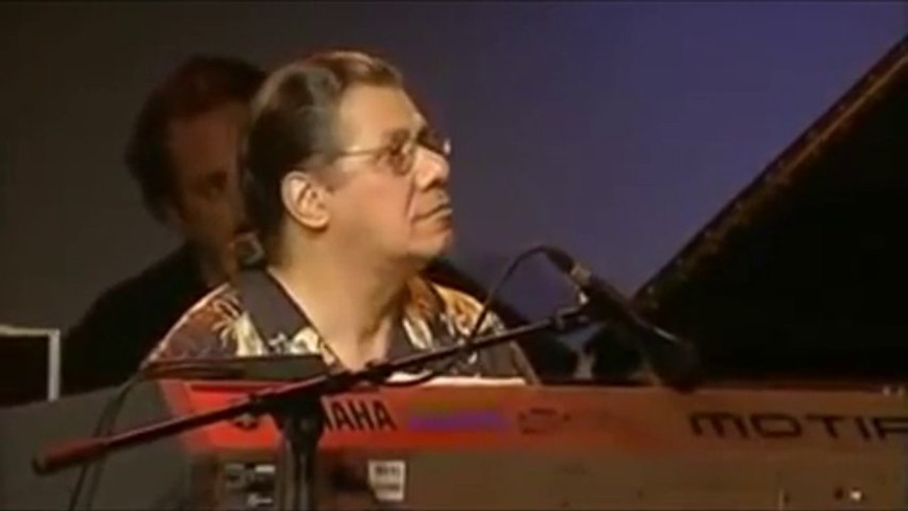 CHICK COREA - Spain (Montreux 2004, 0:13 HD)
