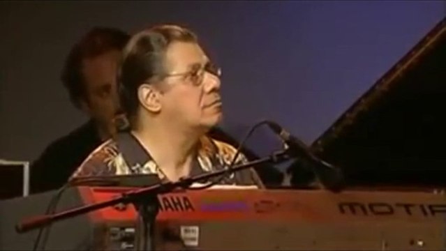 CHICK COREA - Spain (Montreux 2004, 0:13 HD)