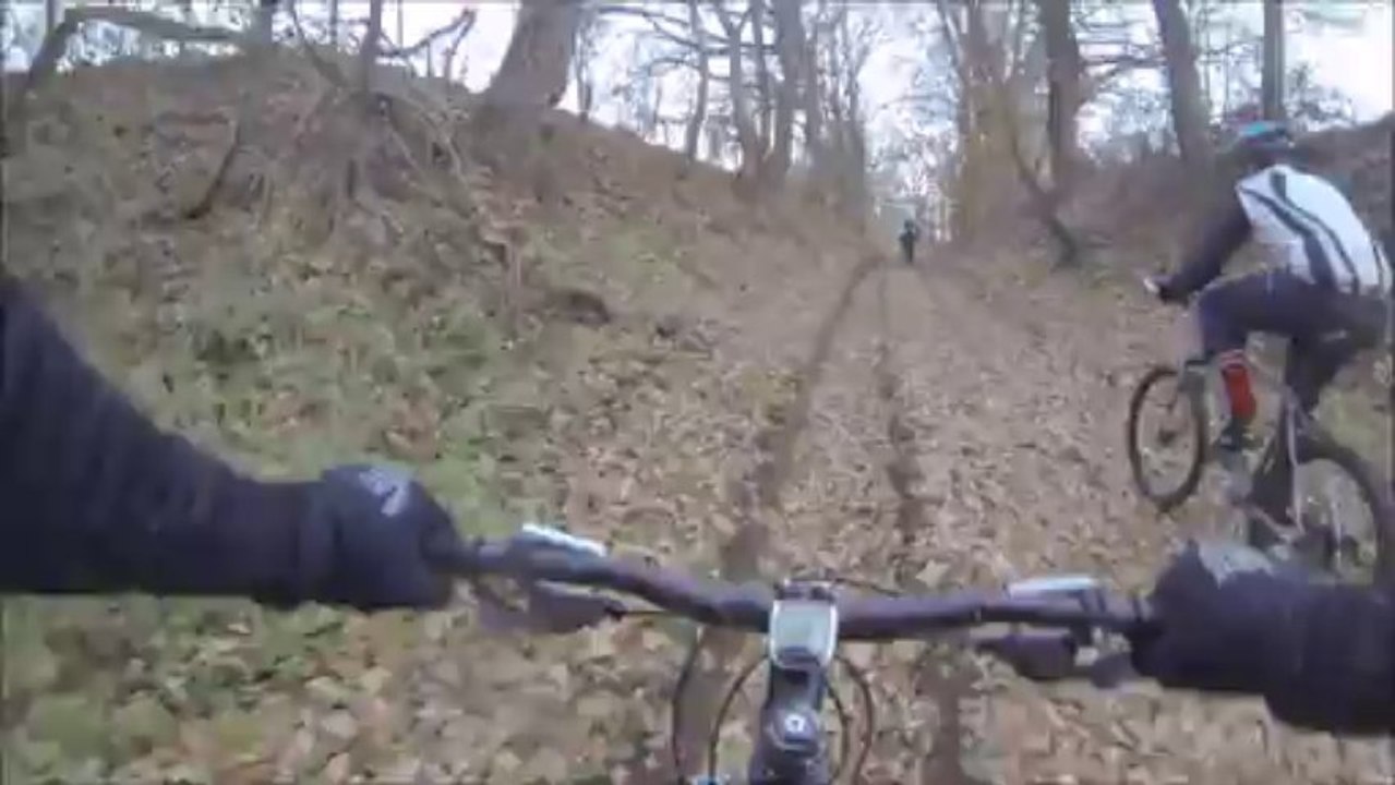 VTT03 à LA ROUTE DES VIGNES