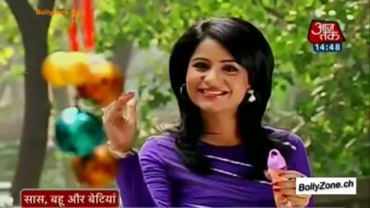 Saas Bahu Aur Betiyan [Aaj Tak] 27th December 2013 Video Watch Online - Pt2