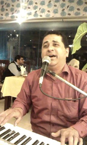tere mere prem kahani  hai