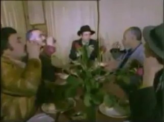 Kemal Sunal - Arap sen içme bokunu çıkarıyorsun