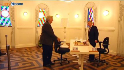 Russische grootmeester in Stad voor bijzonder weerzien - RTV Noord