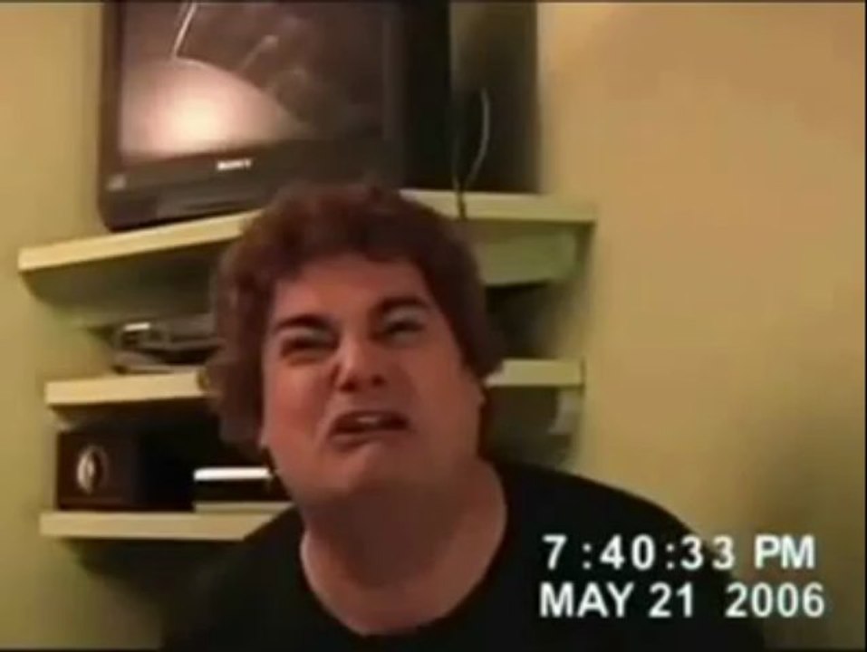 L'homme le plus peureux et stupide au monde !