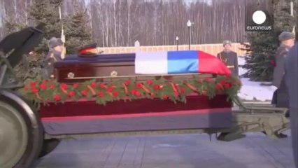 Mosca: funerali solenni per Mikhail Kalashnikov