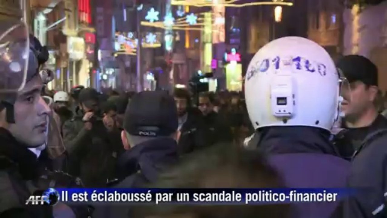 Turquie: la police disperse des manifestants anti-Erdogan