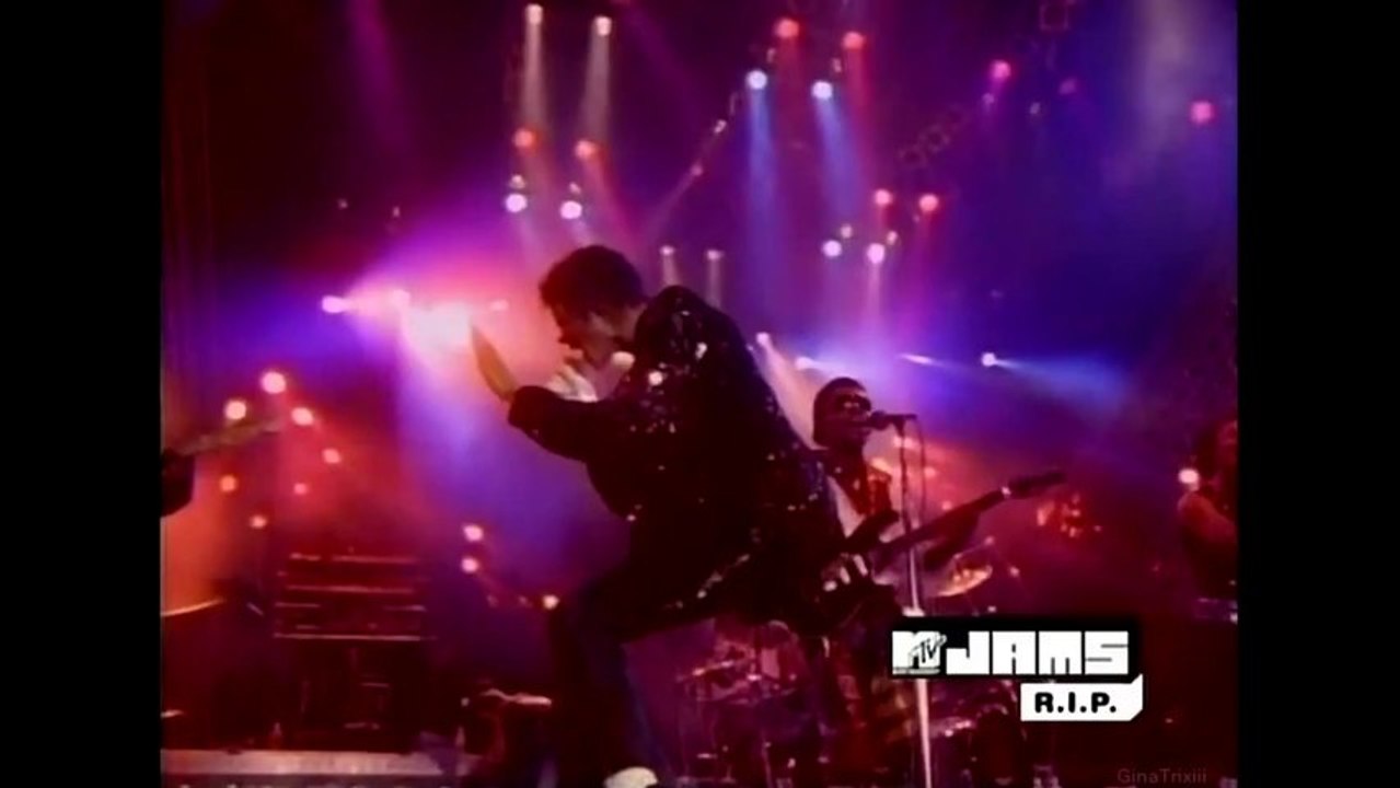 Michael Jackson - Billie Jean (Victory Tour 1984)