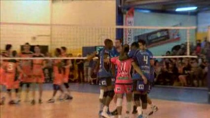 Volleyball : Victoire des Herbiers contre Orange