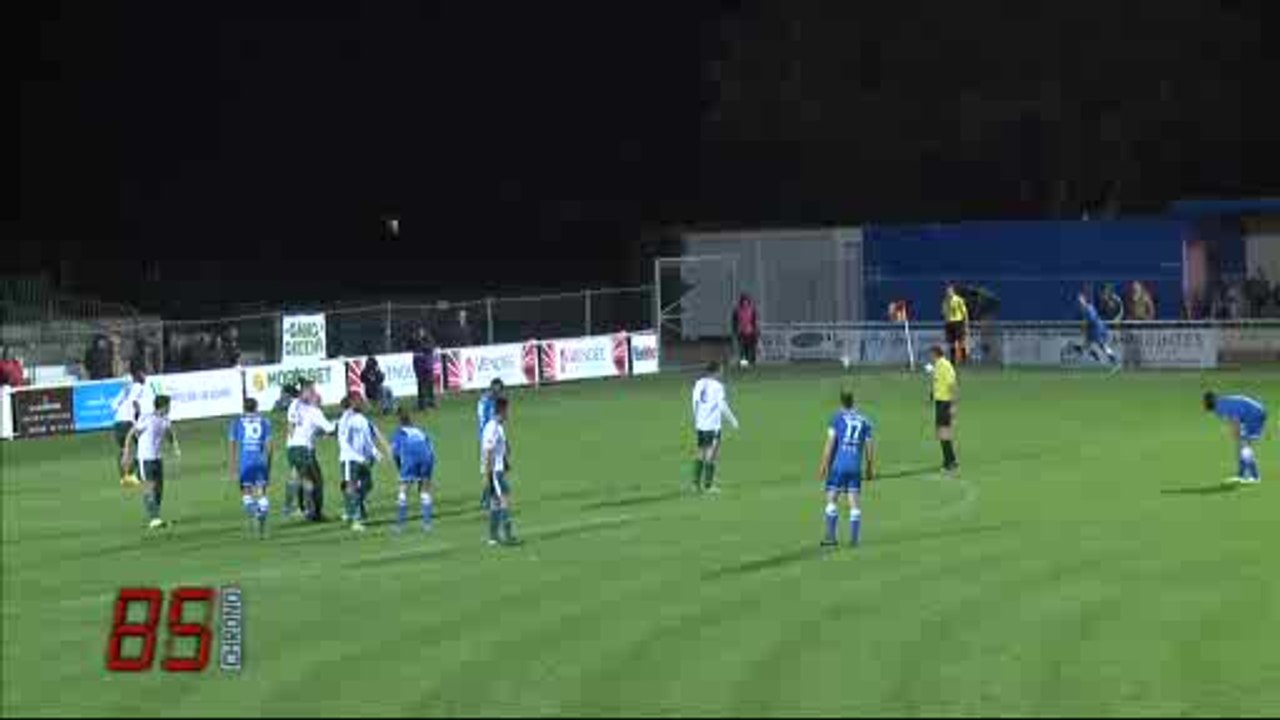 Football : Le Poiré-sur-Vie échoue contre le Red Star (1-2)