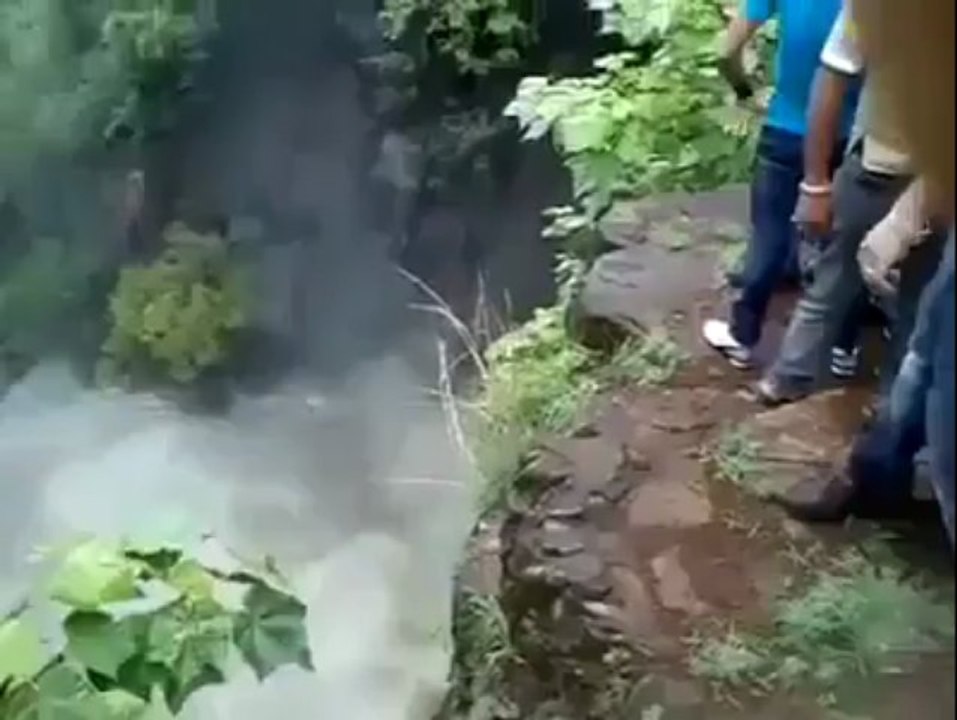 Patalpani Accident, Indore India (Live)  [ALLAH...