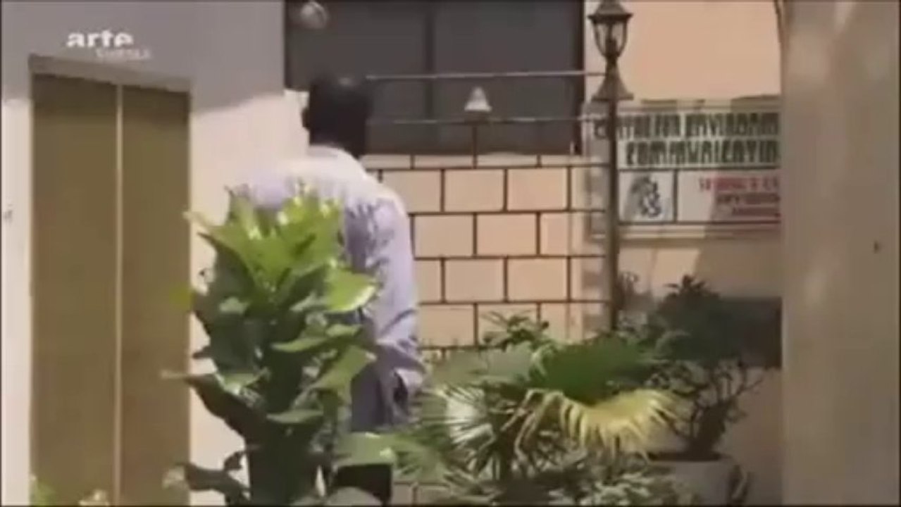 Déchets Industriels Déversés En Afrique