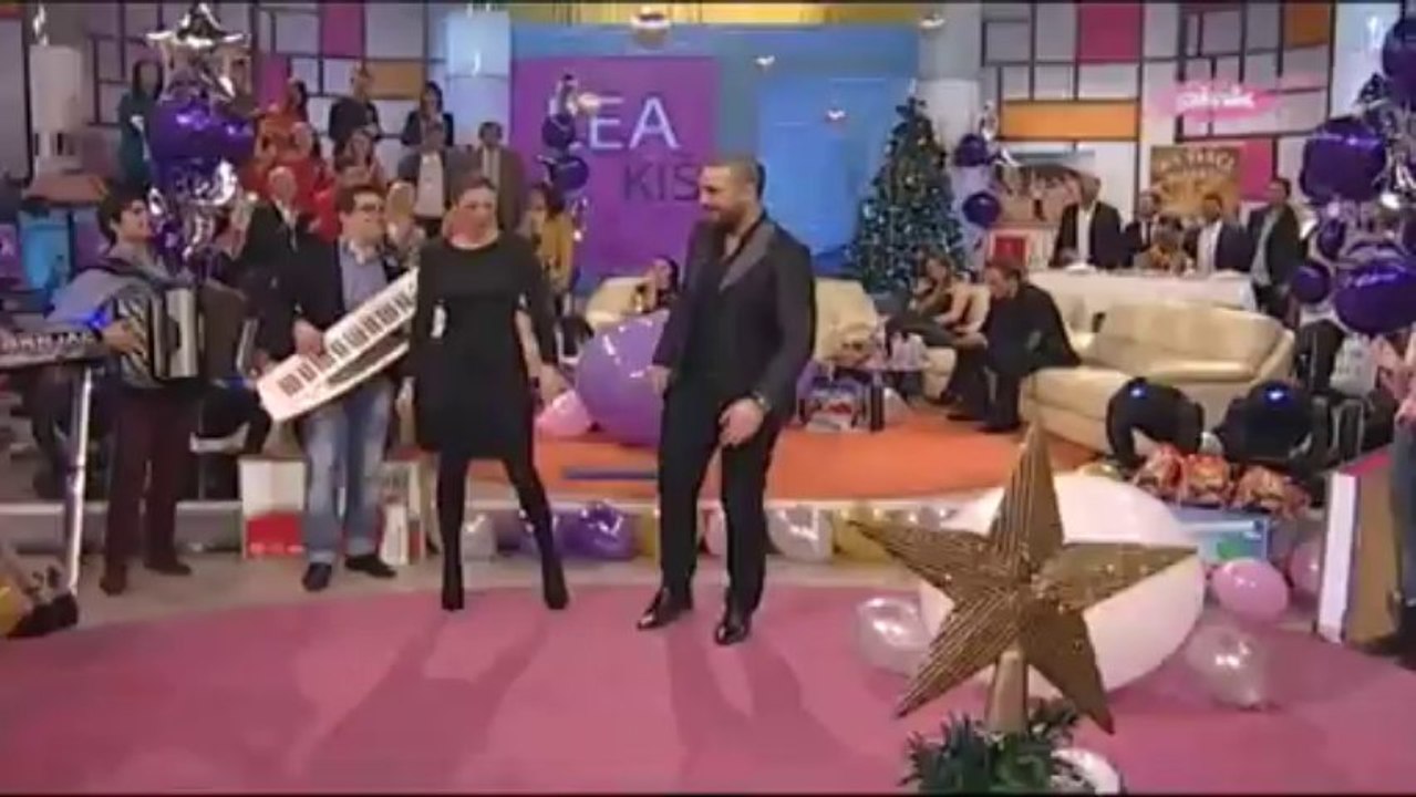 Sasa Kapor - Hotel Jugoslavija - (Vikend Vizija) - (TV Pink 28.12.2013)