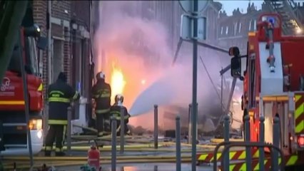 Un blessé après l'incendie d'un camion transportant du gaz près de Lille