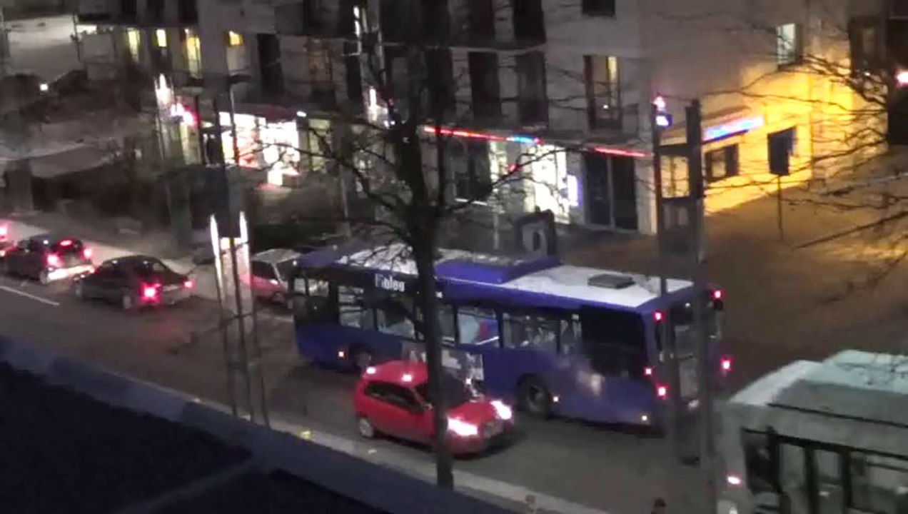 Heuliez GX 327 + 2 Vanhool NewA330 + Vanhool A300GPL Fil Bleu