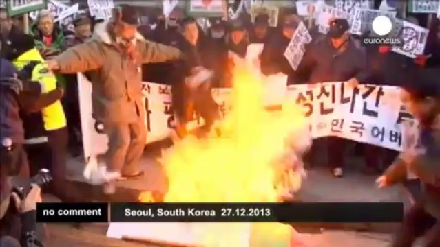 Visite controversée du premier ministre japonais en Corée du sud