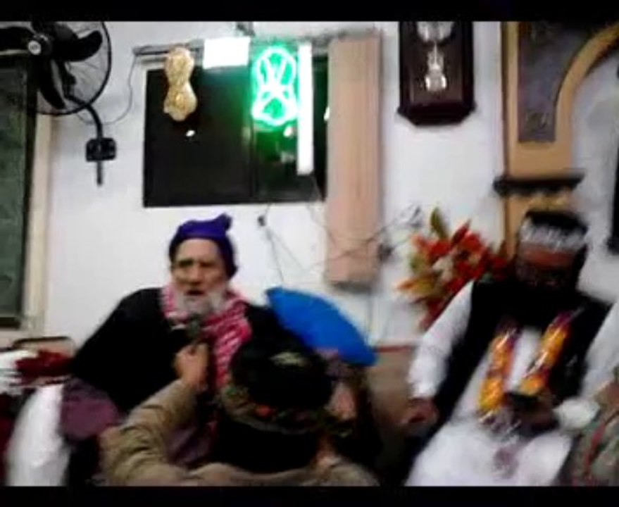 26-12-2013 Part VIII @ Aastana e Aalia Qadriya Baseeriya Qadeeriya Rasheedia .........