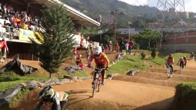 Clinica de BMX con Maris Stromberg 2013