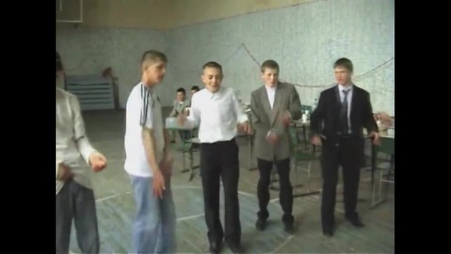 Weird russian school disco