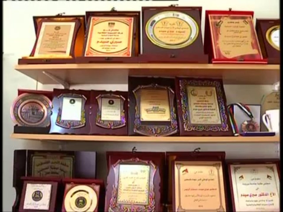 ابتكارات شابة - زياد درعاوي - التحكم بالكرسي من خلال العين