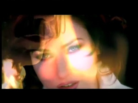 Şebnem Kısaparmak & Fatih Kısaparmak - Seni Seviyorum (