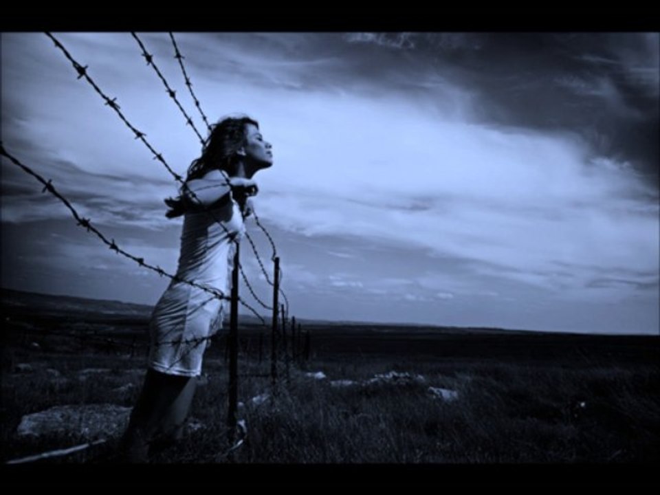 farah -  Ellerim Bombos