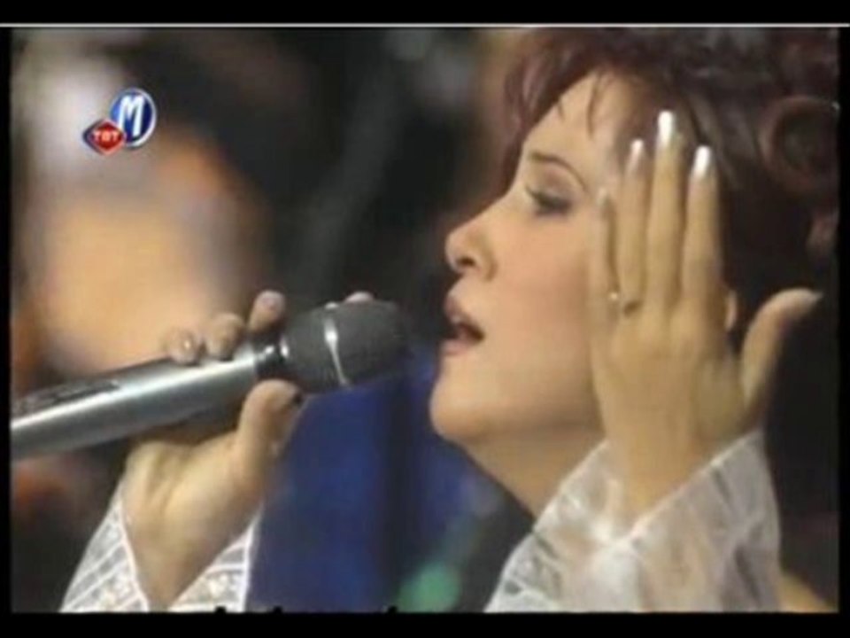 Nurten DEMİRKOL -   Ne Kadar Sevdiğinimin Farkına Varmadın mı (Biraz Geç Kalmadın mı).mp4