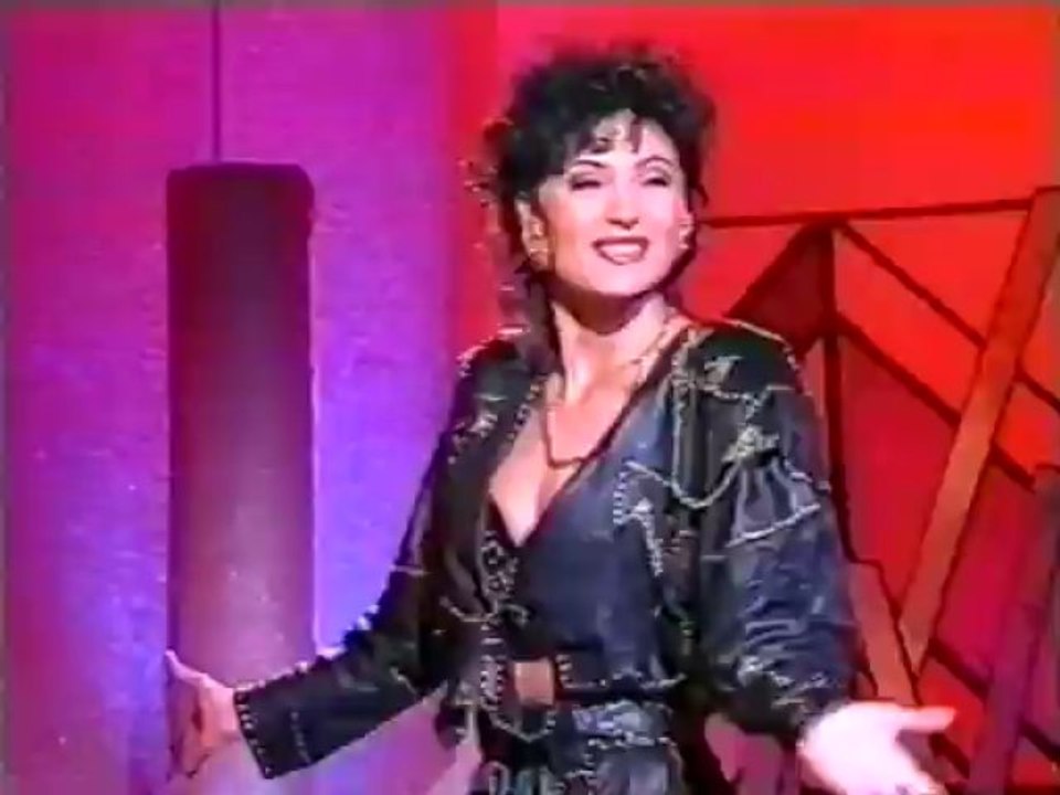 Ceca - Ustani, budi se