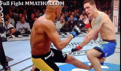 Anderson SILVA BREAKS HIS LEG against Weidman