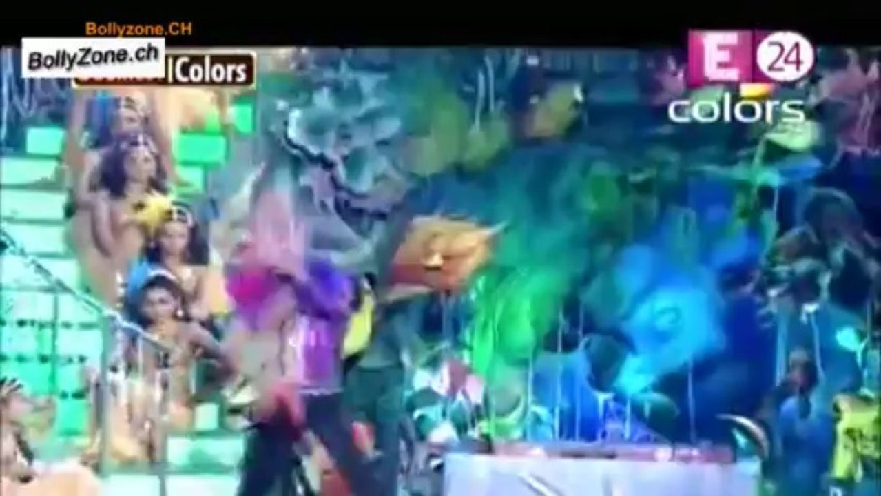 Awards Night Mein Dance Ka Jalwa!! - Golden Petal Awards 2013 - 30th Dec 2013