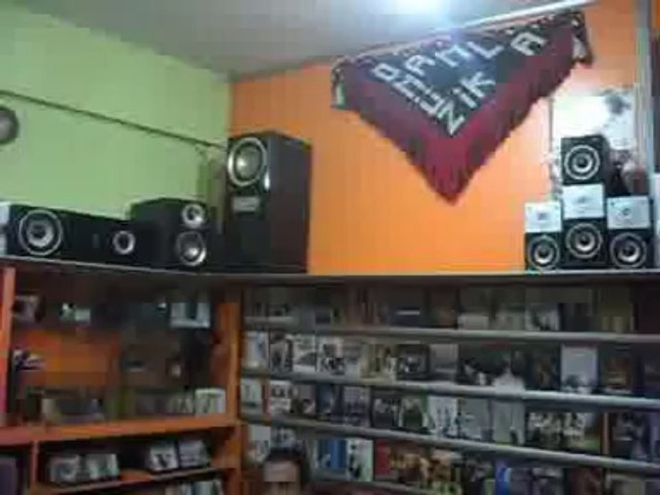 Kadir Eker-Bir Gurbet Kuşu Gibi-2013-Damla Müzik Tokat