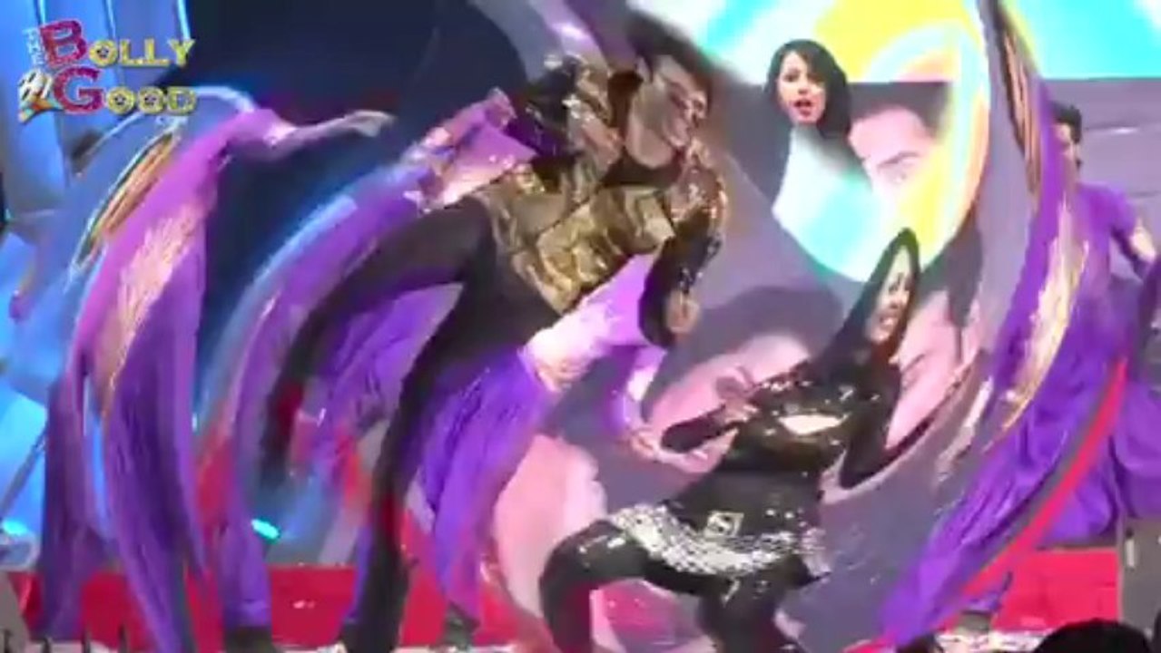 New Year 2014 Celebration | Comedian Krishna Abhishek And Kashmira Shah Dance Performance