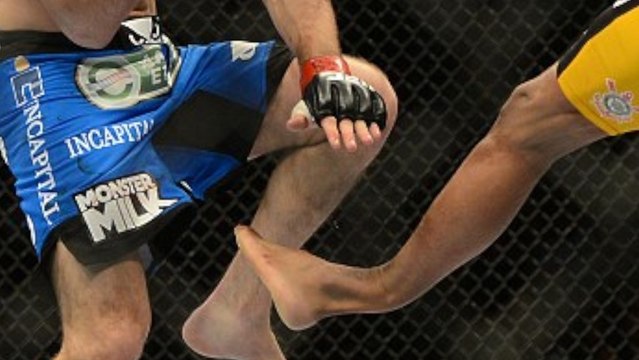 UFC Fighter Snaps Leg in Ring (WARNING: SO SO SO Graphic)