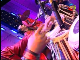 Alka sung a romantic song with full confidence,all were surprised