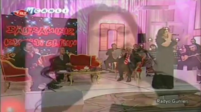 GÜLCAN KAYA ARAL £££ Gurbet Elde Bir Hal Geldi Başıma & NİDA TÜFEKÇİ