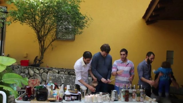 סדנת קוקטיילים למסיבת רווקות | סדנת יין וגבינות | סדנת יין ושוקולד | זיו מנור