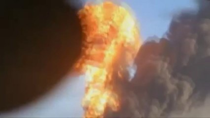 Deux trains se percutent et provoquent des explosions aux Etats-Unis