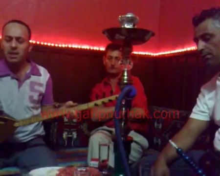 Garip Nurhak - Yan Mırın Yan Diyarbakır