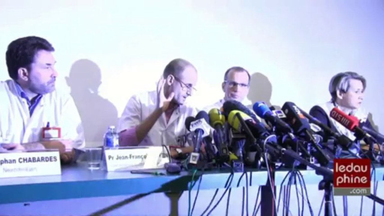 Grenoble : Deuxième extrait de la conférence des médecins de Michael Schumacher mardi 31 décembre