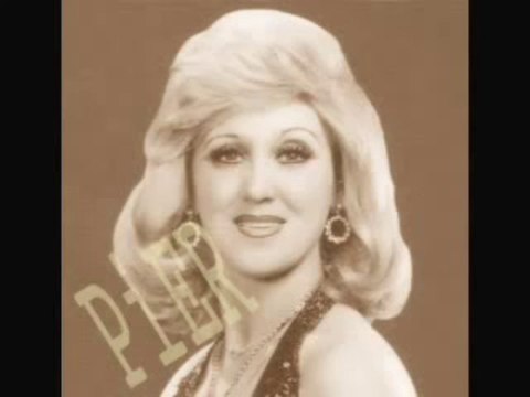 Şükran Ay Aşkı Kim İcat Etti