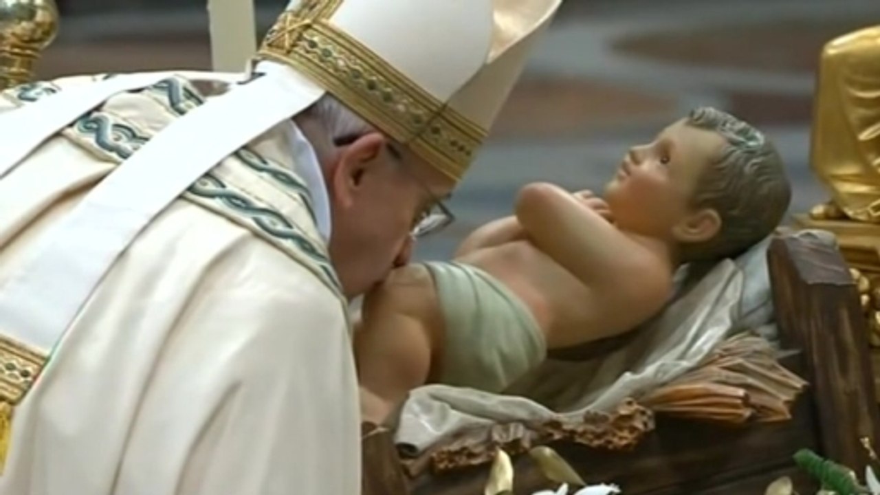 Pope asks for reflection over past year