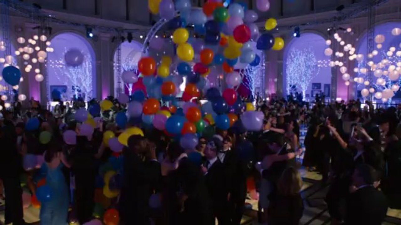 Lea Michele Auld Lang Syne (Valzer delle candele) dal film Capodanno A New York (New Year's Eve)