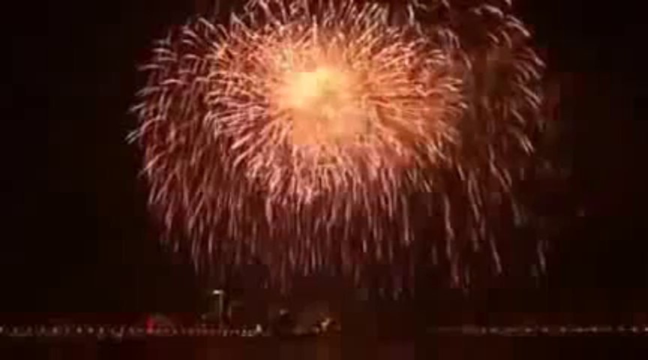 WATCH on Live Macau, New Years Eve celebrations 2014 COMPLETE CELEBRATION