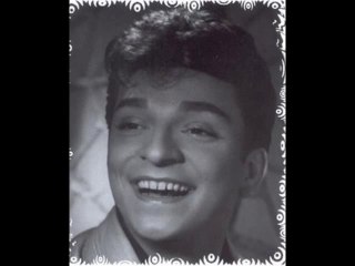 Zeki Müren   -  Ağlama Sevdam