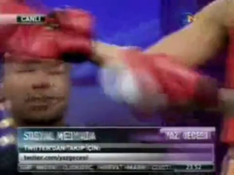 burcu esmersoy canlı yayında bay j'yi yumrukladı!