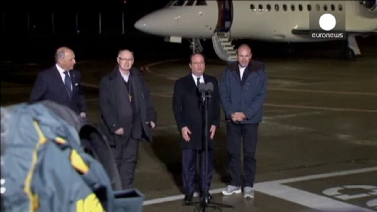 Le père Georges Vandenbeusch de retour en France