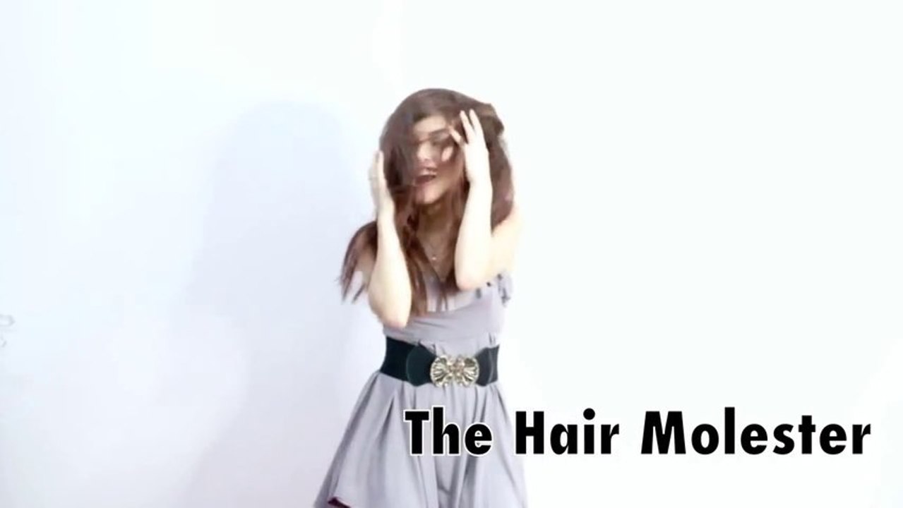 Comment les filles dansent à Singapour.