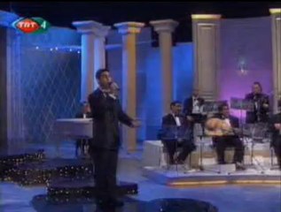 Bahadır ÖZÜŞEN-Baharın Gülleri Açdı Yine Mahzundur Bu Gönlüm