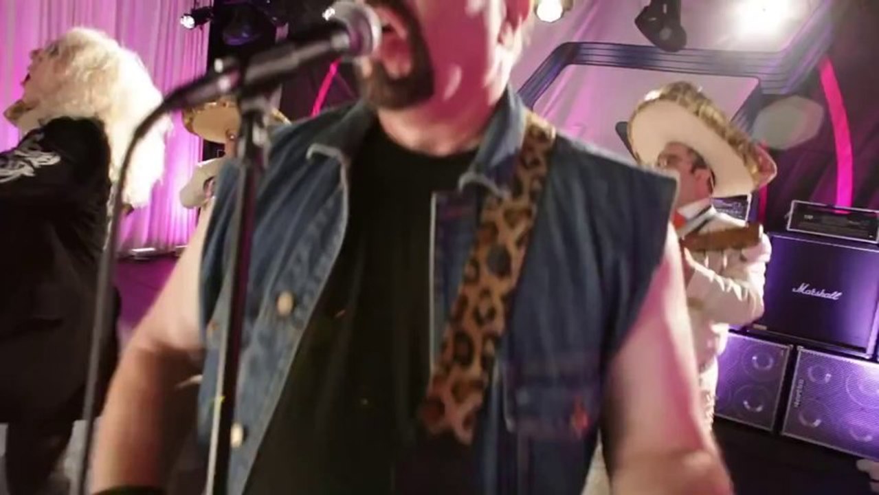 Twisted Sister - Were Not Gonna Take It - Mariachi Mashup 2012