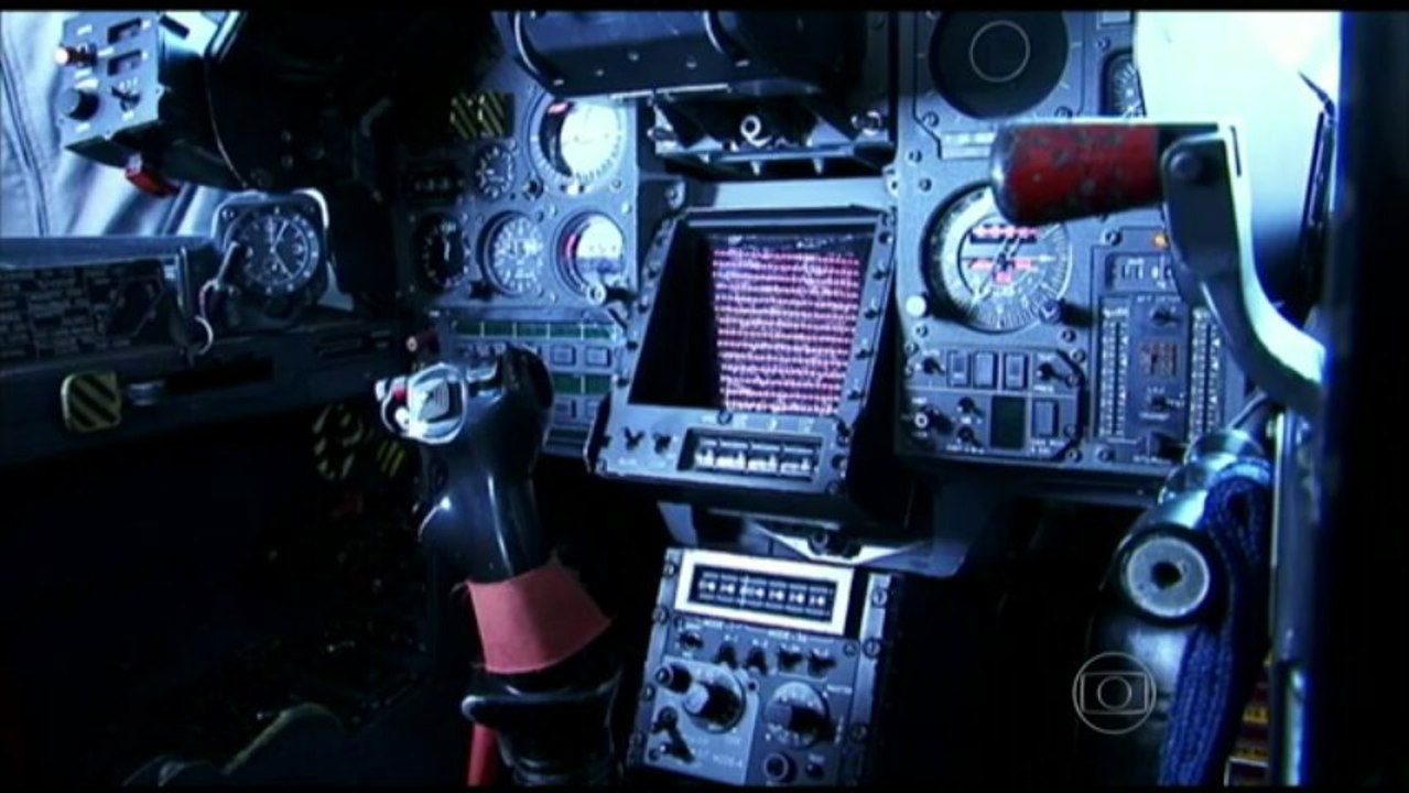 Com aposentadoria do Mirage, caça F-5 passa a defender Brasília em 2014