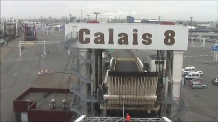 La Manche Channel, Beautiful White Cliffs of Dover, Calais - Europe Holidays